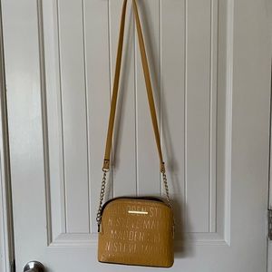 Steve Madden purse